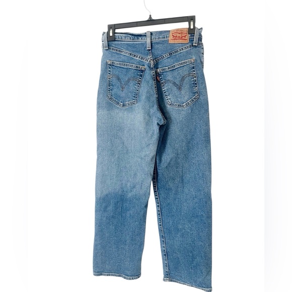 Levi’s Ribcage Straight Leg Ankle Buttonfly Jeans Size 4/27 - Picture 2 of 4